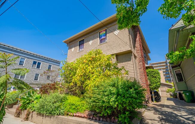 38 Glen Avenue