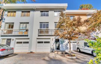 3 beds, 1.5 baths, $4,027, Unit Unit #206