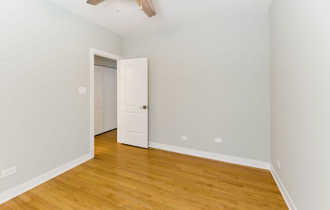 1 bed, 1 bath, 645 sqft, $2,100, Unit 3525-1W