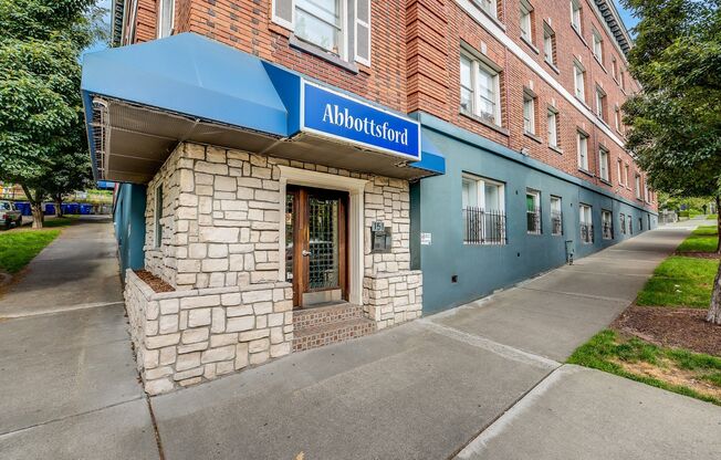 Abbottsford Apartments