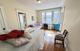 232 Kelton St.
