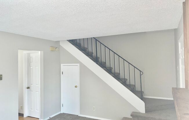 2 Bedroom Townhome - walking distance to parks, schools and trails!