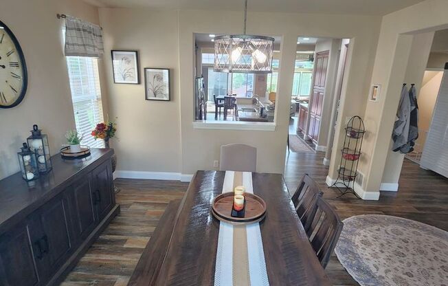 Beautiful Home in Pine Creek