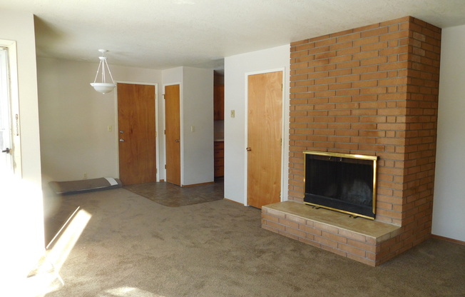 2 Bedroom Duplex in Southwest Eugene