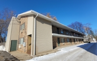 1142 East Walnut Street - O