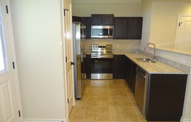 13910 Annas Way #102, San Antonio, TX. 78233