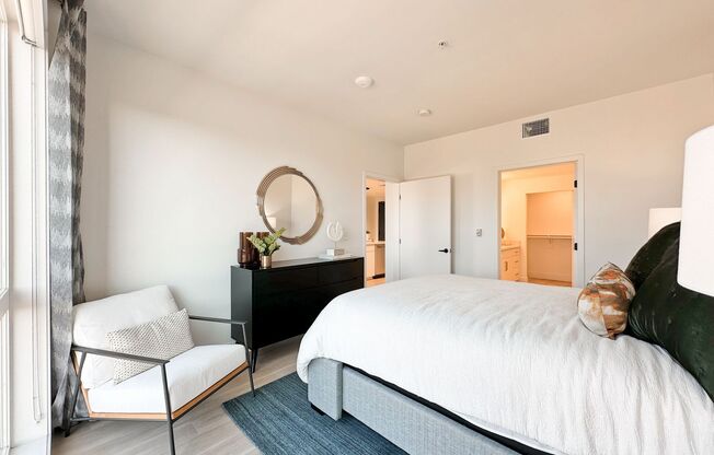 2 beds, 2 baths, 826 sqft, $4,000, Unit Unit 318