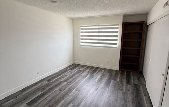 2 Bed, 1.5 Bath Townhouse- 1835 W. 145th St.
