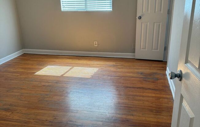 1328 Thomasboro,