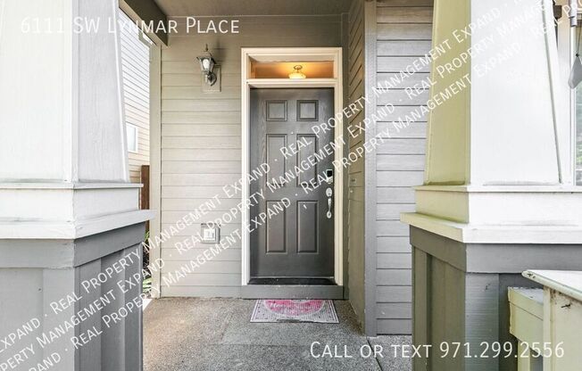 6111 SW LYNMAR PL