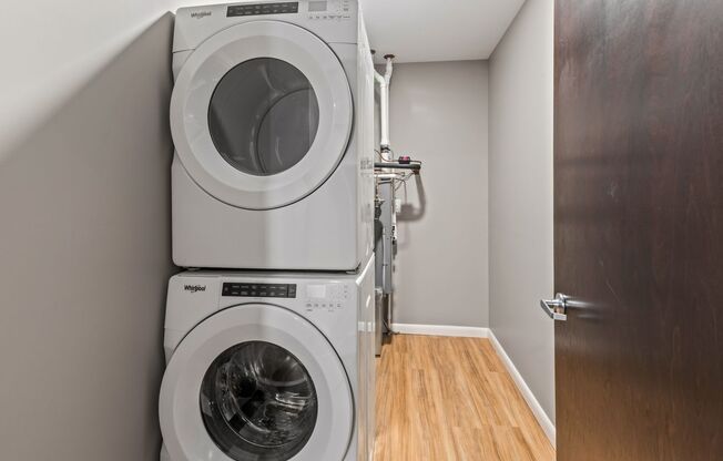 1 bed, 1 bath, 635 sqft, $1,594, Unit Unit 109