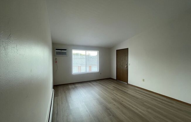 2677 Humboldt Rd