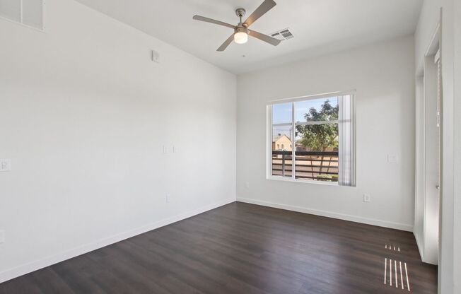 2 beds, 2 baths, 1,161 sqft, $2,260