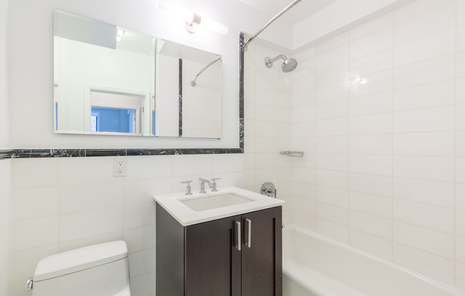 1 bed, 1 bath, $4,595, Unit 1506