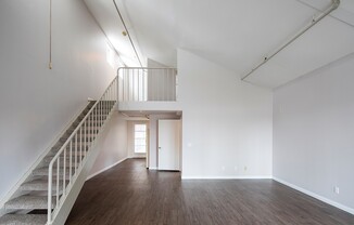 1 bed, 1 bath, 1,000 sqft, $2,375, Unit 434