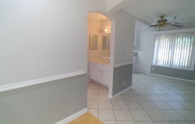 2 beds, 2 baths, 955 sqft, $2,595, Unit 510