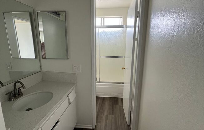 1 bed, 1 bath, 685 sqft, $1,825, Unit 57
