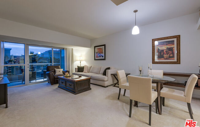 1 bed, 1 bath, 891 sqft, $3,850, Unit 306