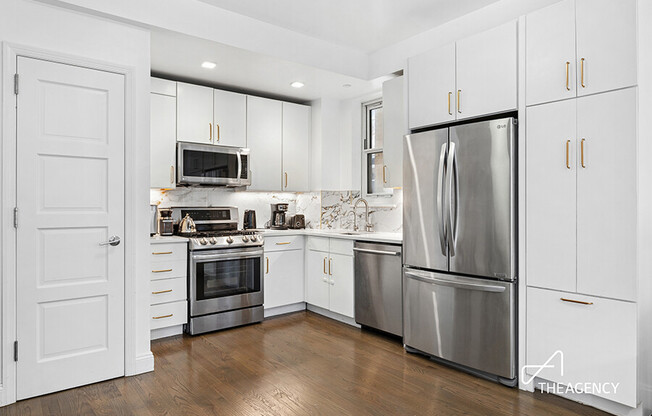 306 W 148 ST