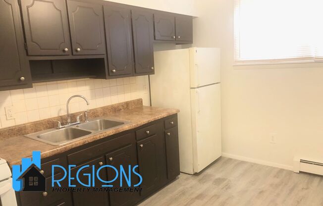 1 bed, 1 bath, $775, Unit 1N