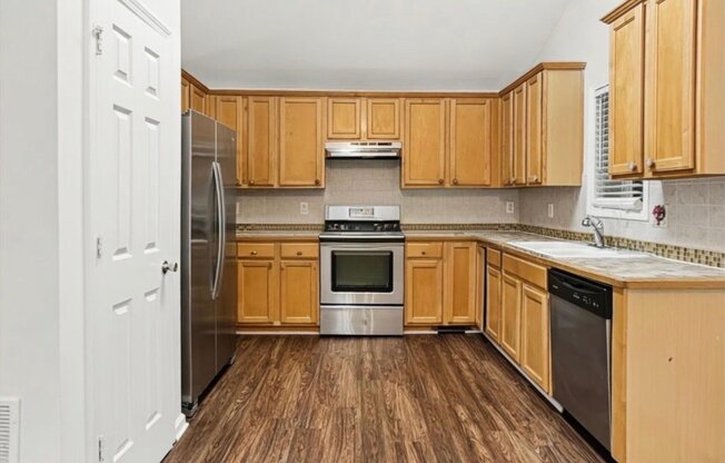 5955 HICKORY SPG DR