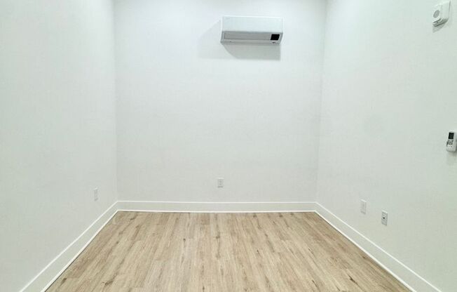 1 bed, 1 bath, 519 sqft, $1,250, Unit 304