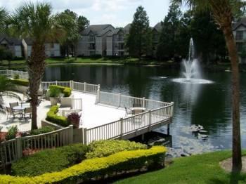 1/1 Condo available on Plaza. Close to Mall at Millenia, Orlando