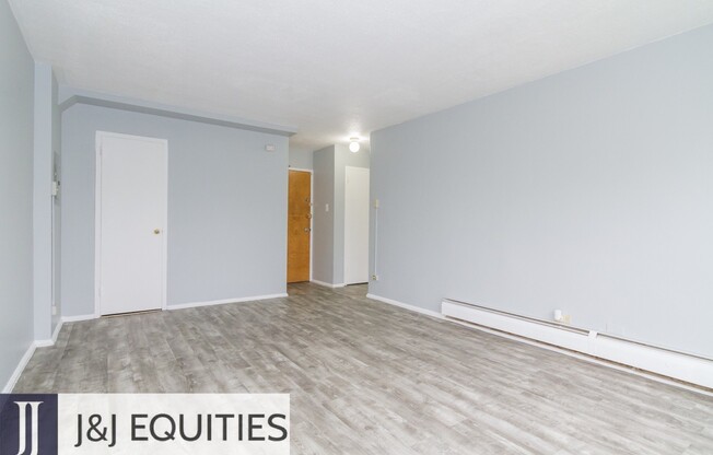 1 bed, 1 bath, $1,295, Unit 205