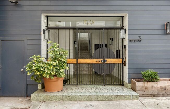 NOB HILL TOWNHOME FOR RENT - $14,000/mo