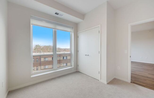 1 bed, 1 bath, 630 sqft, $1,465, Unit 306