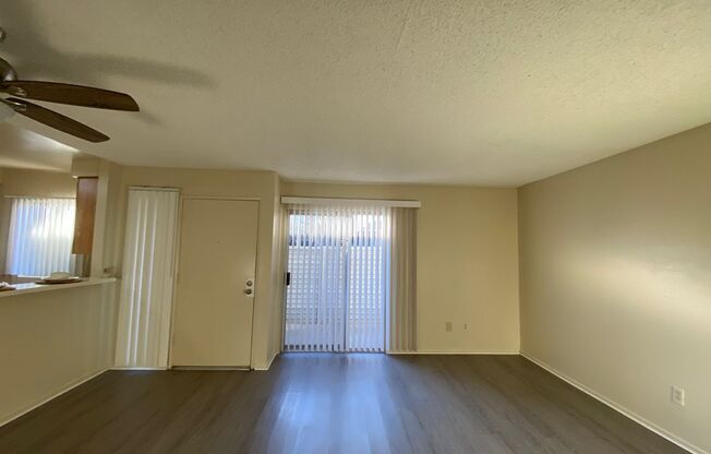 2 beds, 2 baths, 800 sqft, $2,350, Unit Unit 118