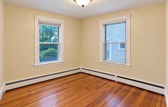 3 beds, 2 baths, 1,500 sqft, $4,450, Unit 1