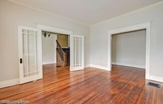 1307 HIGHLAND AVE