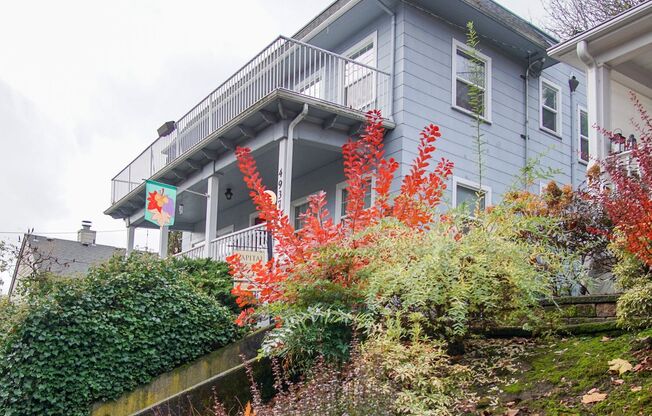 John's Landing 2nd Floor 1Bdr w/Hardwoods, Close to OHSU
