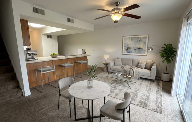 Sawgrass Apartments & Townhomes