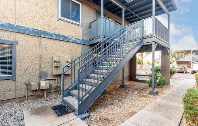 3 beds, 2 baths, $1,450, Unit Unit 184