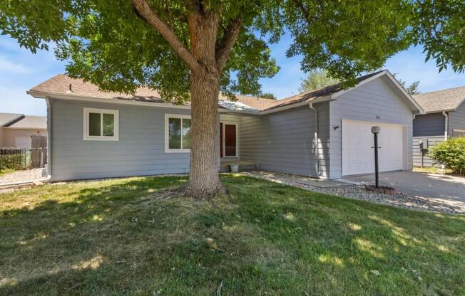 4243 PIN OAK DR
