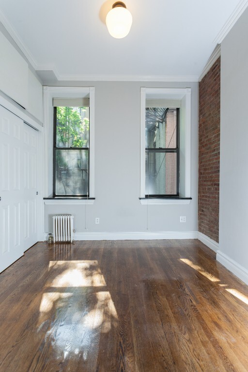 246 MOTT ST