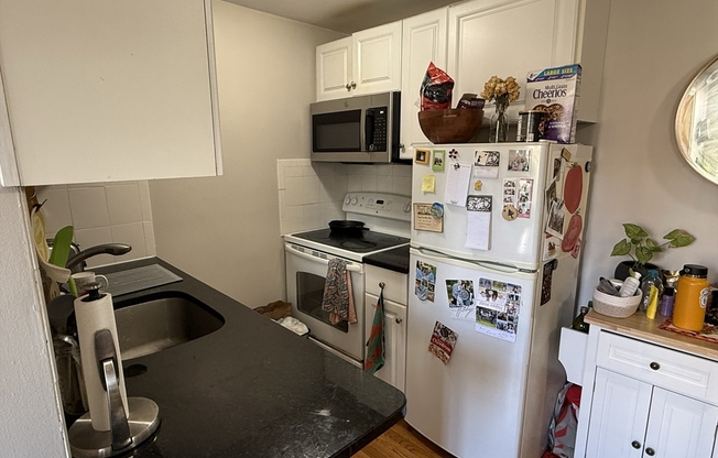 97 W CEDAR ST