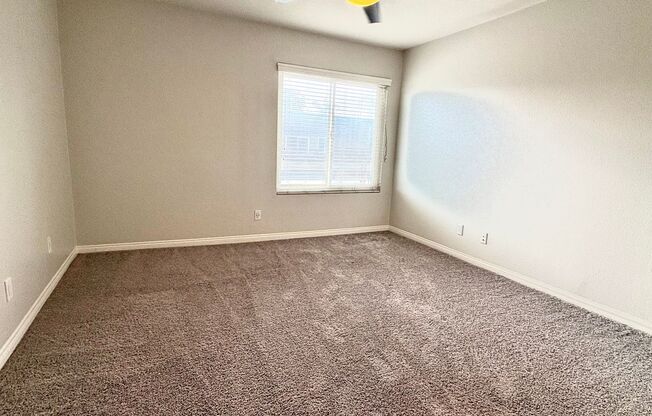 1 bed, 1 bath, 736 sqft, $2,180, Unit B048