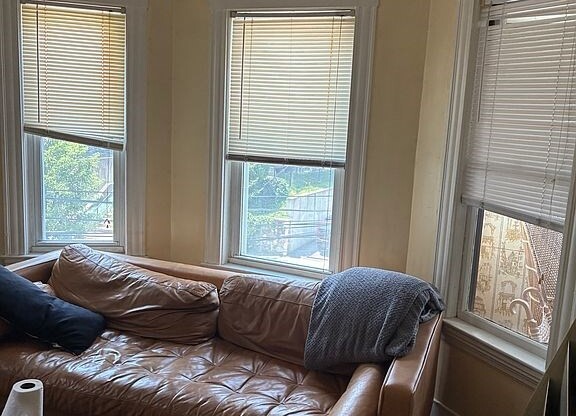 27 IRMA AVE