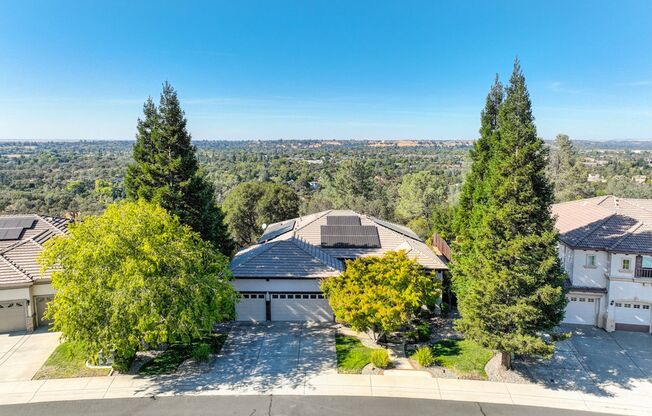 Stunning Ridge Top Views in Rocklin! SOLAR HOME!