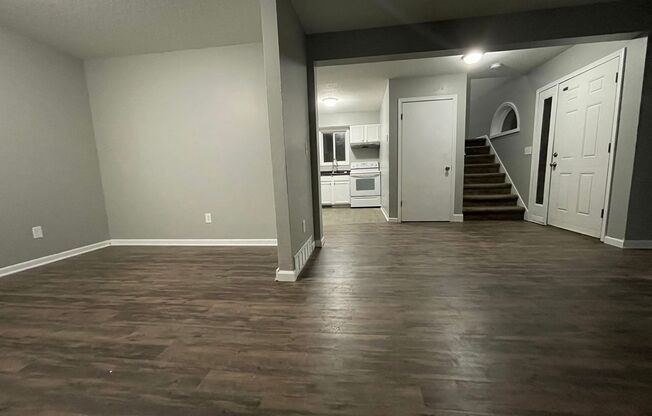 Amazing 5 Bedroom 2 Bathroom Home in South Minneapolis!