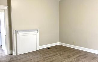 3 beds, 1 bath, $1,050