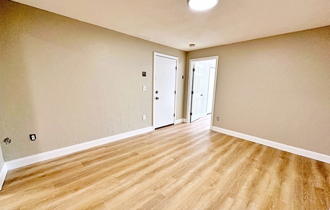 1 bed, 1 bath, 513 sqft, $2,300, Unit 3