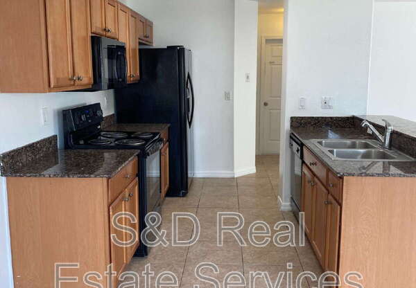 3968 Hampton Hills Dr