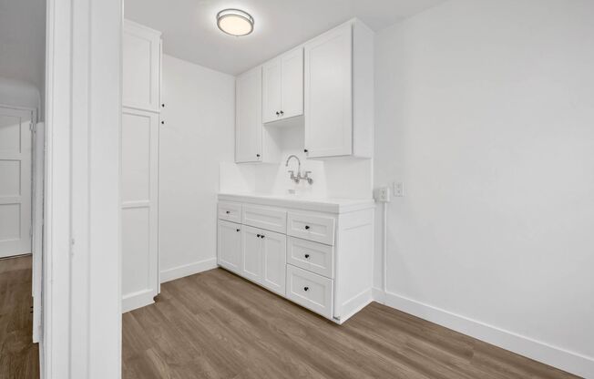 Studio, 1 bath, $1,895