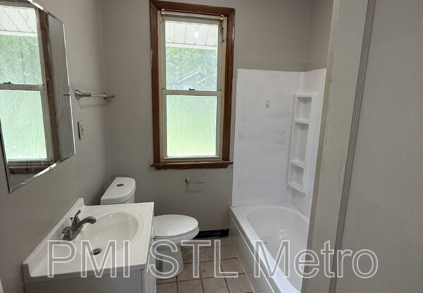2833 MELODY LN