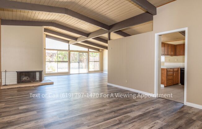 Nice Large 3 Bedroom, 2 Bath House