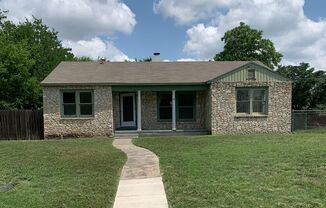 2 bedroom on corner lot Jefferson area